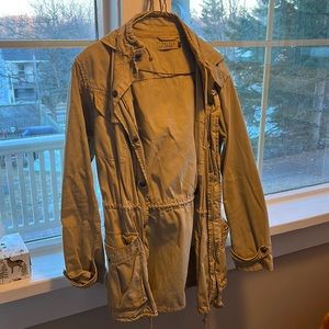 Aritzia Talula tan coloured army jacket